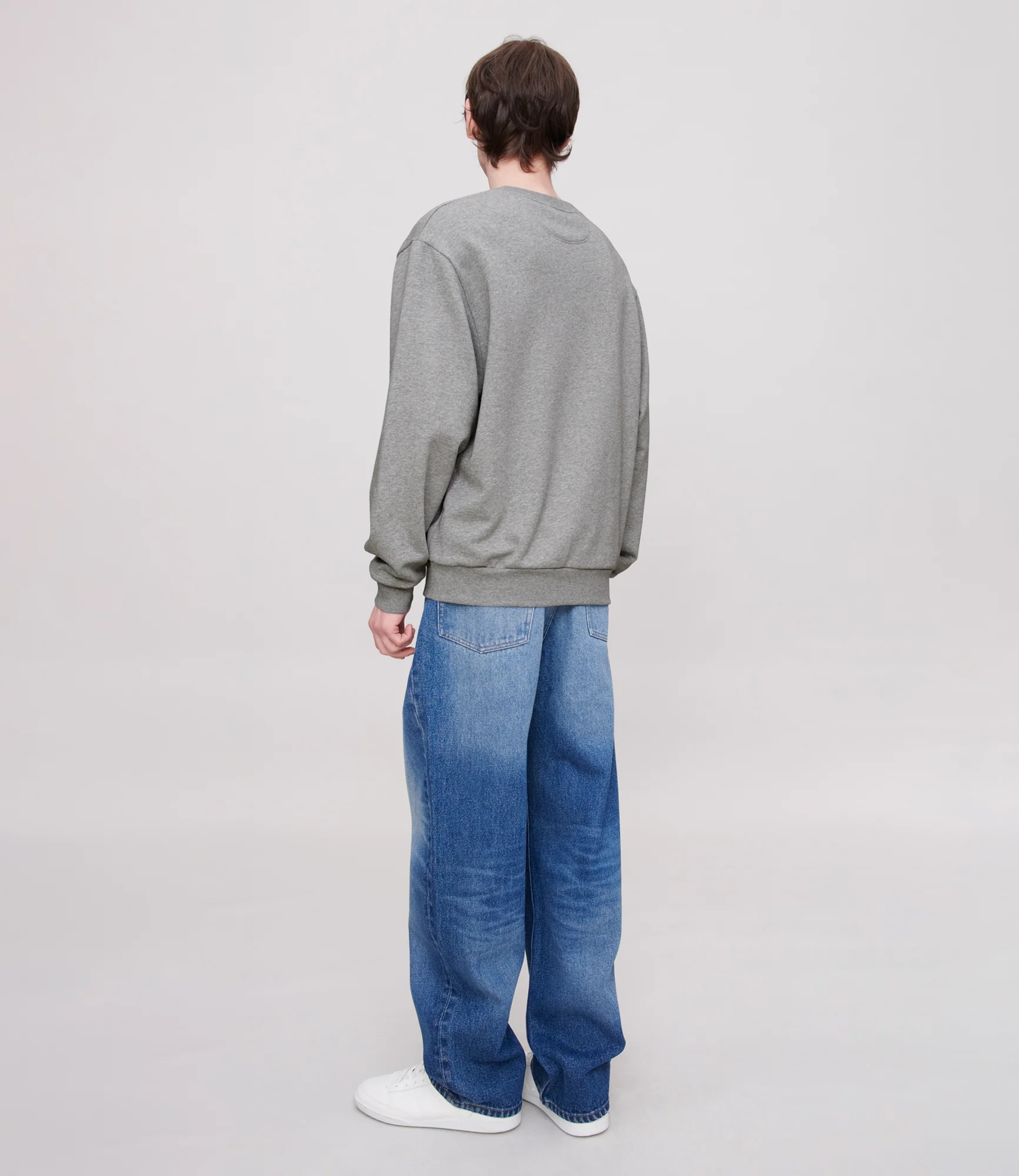 James sweatshirt - Image 3