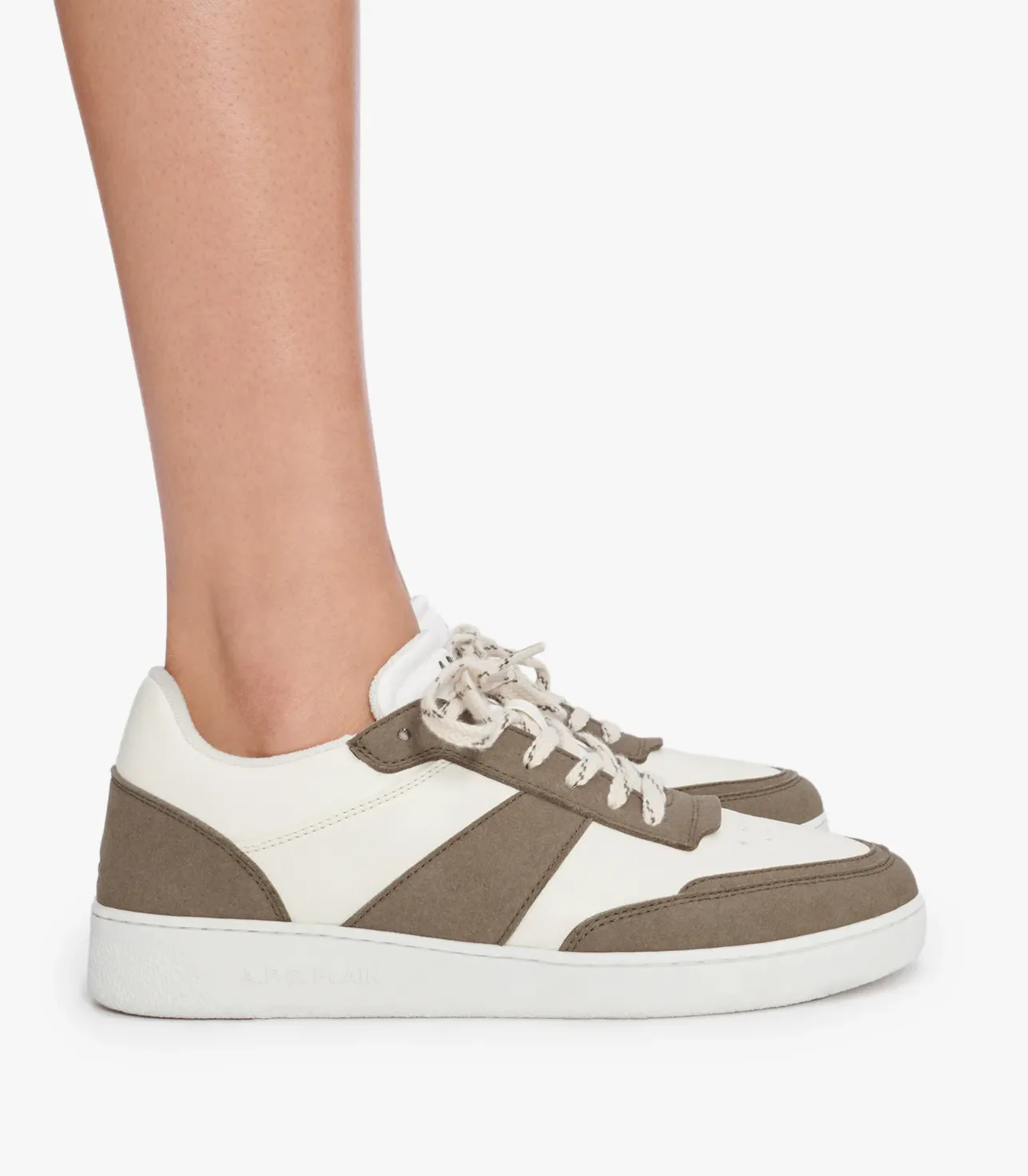 Plain sneakers - Image 5