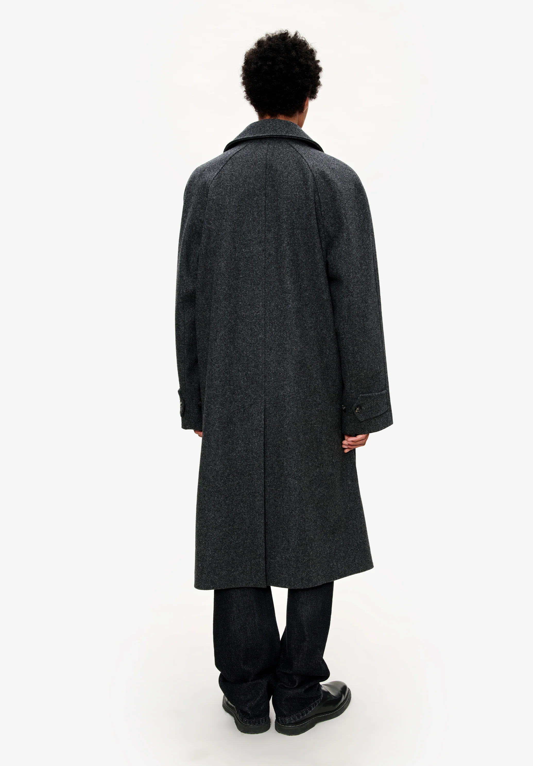 Raglan sleeve coat - Image 3