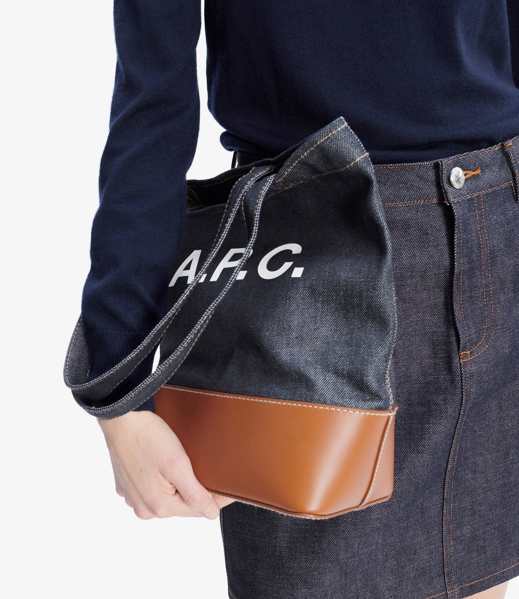 Axel Small tote bag - Image 6
